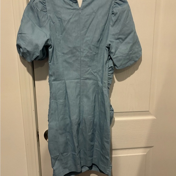 NWT BOOHOO RUCHED CHAMBRAY DRESS SZ 6 - Picture 3 of 4